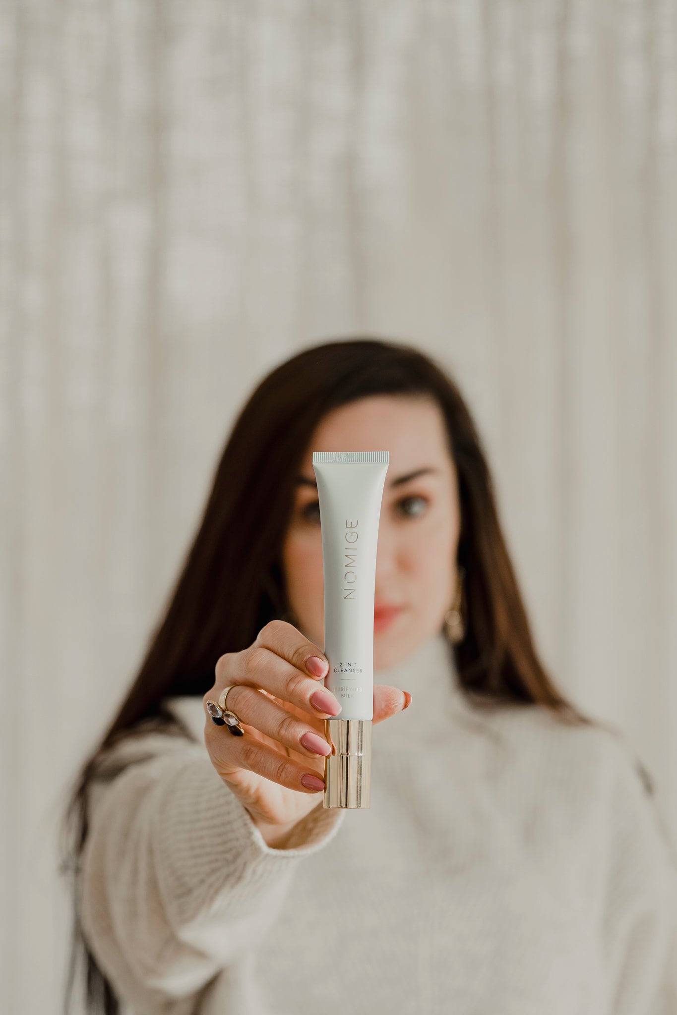 2-in-1 cleanser